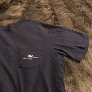 Vineyard vines tee!
